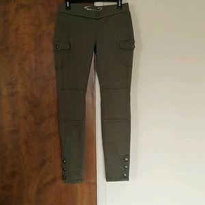 Women's Seven7 Pull On Green Cargo Skinny Jeans